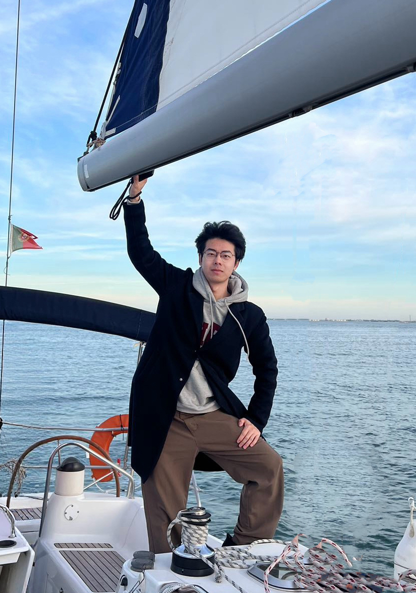 Yiming Jiang sailing
